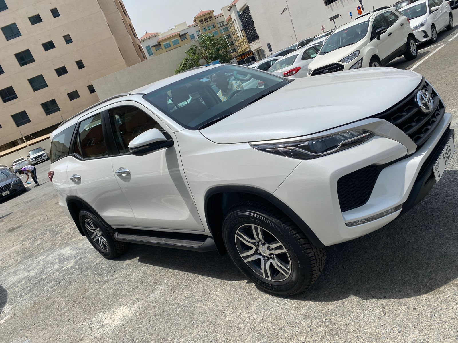 Toyota Fortuner Main Image